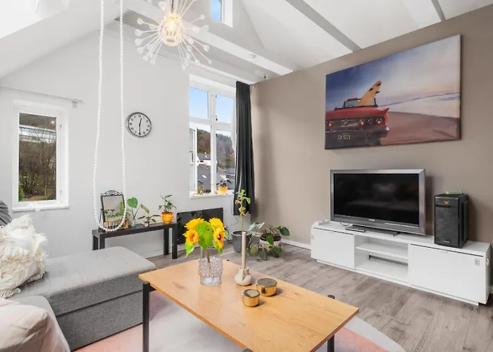 Big, Family Friendly 6 Min From The Centrum