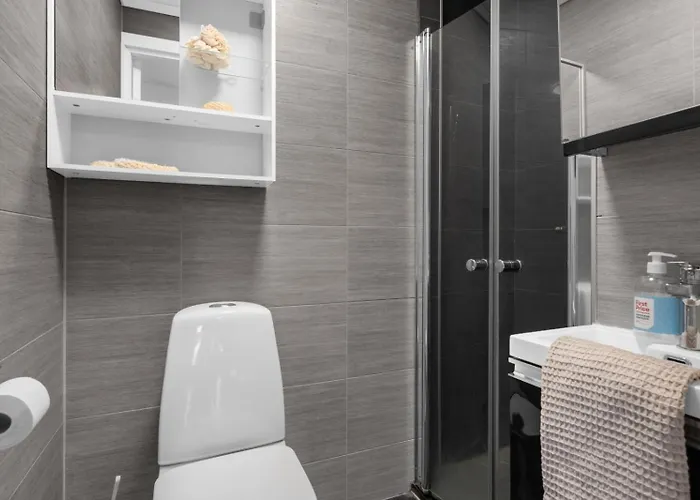 Big, Family Friendly 6 Min From The Centrum Appartamento *