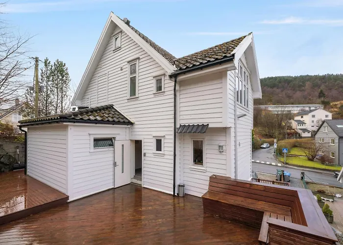 Big, Family Friendly 6 Min From The Centrum